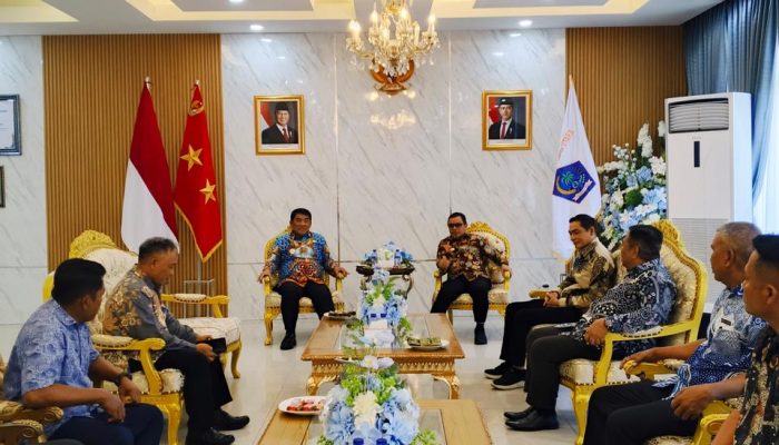 Bupati Boltara Audiensi dengan Gubernur Sulut, Bahas Krisis Air Bersih dan Kerusakan Jalan Provinsi