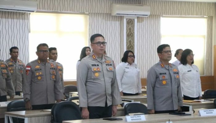 Polda Sulut Bekali Puluhan Pegawai Negeri Pada Polri Keterampilan Menjelang Masa Purna Dinas