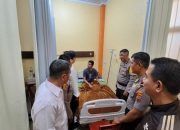 Sebagai Wujud kepedulian, Kapolsek Singkil Besuk Personel di RS Bhayangkara