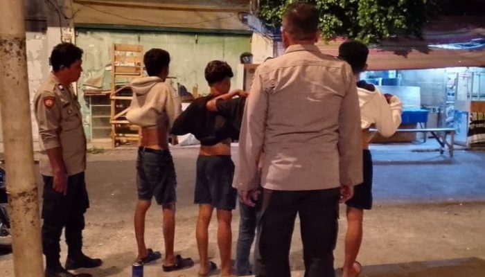 Polsek Wenang Gelar KRYD Dini Hari, Jaga Kamtibmas Tetap Kondusif