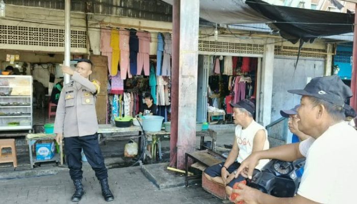 Bhabinkamtibmas Polresta Manado Aktif Sambangi Warga, Jaga Kamtibmas Tetap Kondusif