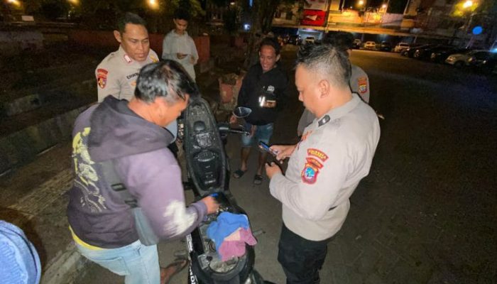 KRYD Polsek Wenang Sasar Sejumlah Titik, Jaga Kamtibmas Tetap Kondusif