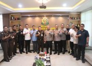 Perkuat Sinergi Penegakan Hukum, Kapolda Sulut Kunjungi Kejati