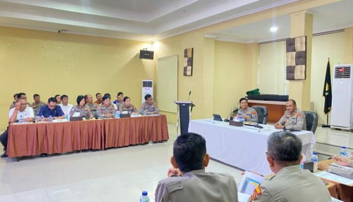 Kapolresta Manado Pimpin Gelar Operasional dan Pembinaan Semester I 2026, Tekankan Evaluasi dan Peningkatan Kinerja