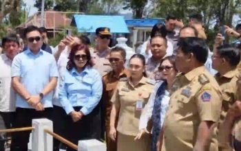 Yulius Selvanus Ziarah ke Makam Keluarga Presiden Prabowo Subianto di Langowan Minahasa