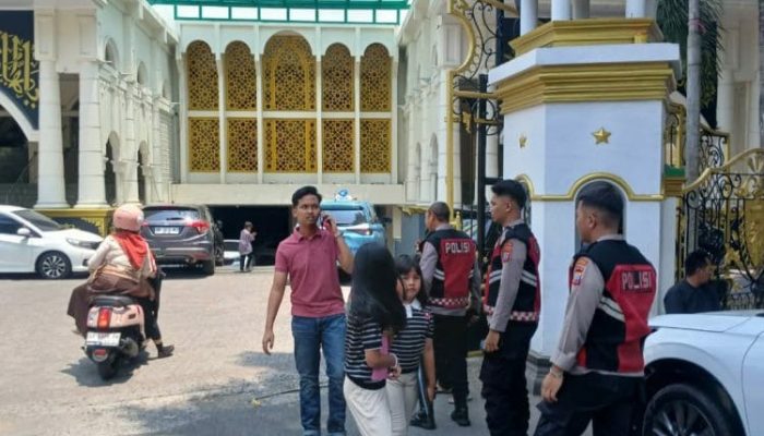 Polresta Manado Laksanakan Patroli, Jamin Keamanan Ibadah Sholat Jumat