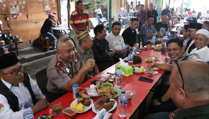 Kapolda Sulut Sambangi Jalan Roda Manado, Pererat Silaturahmi dengan Masyarakat dan Tokoh Agama