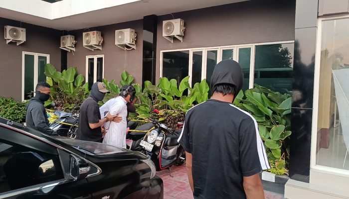Densus 88 Tangkap 11 Tersangka Terorisme, Ada Temuan Latihan Tembak