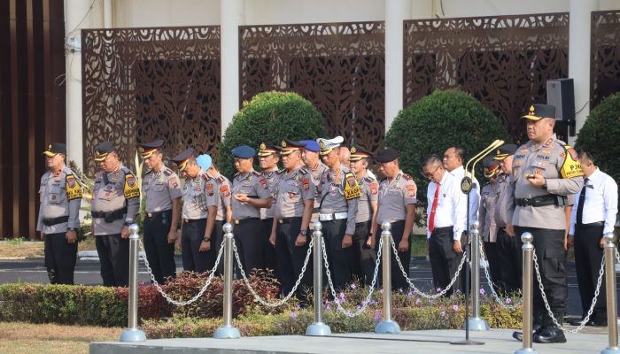 Polda Sulut Gelar Upacara Hari Sumpah Pemuda ke-98, Kapolda Tekankan Pentingnya Karakter Manusia dalam Membangun Indonesia Maju