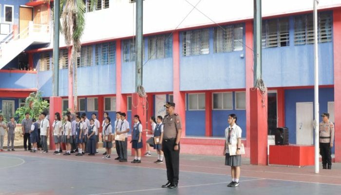 Police Go to School di SMA Prisma Pioneer, Wakapolresta Manado Ajak Pelajar Hindari Tawuran dan Kenakalan Remaja